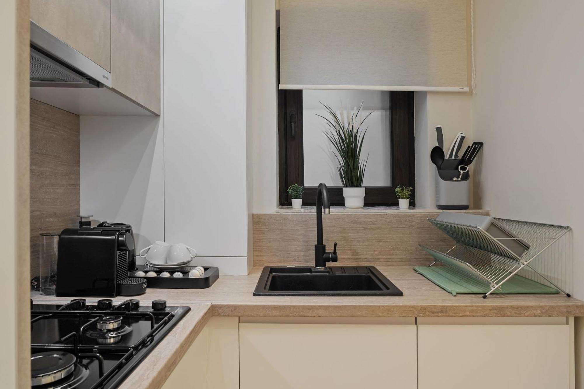 Studio Jungle Breath - City Centre Bukares Bagian luar foto